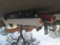 Open laadbak met meeneemheftruck